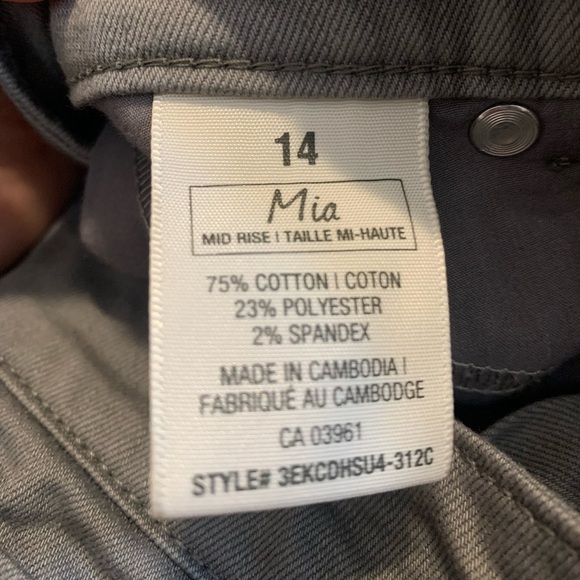 Denver Hayes Mia Mid Rise Grey Shorts - Women's Size 14 - Picture 5 of 6